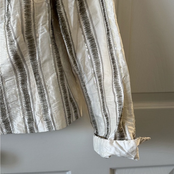 Finicky Filly Evening Blazer, L, White/ Gray w Sequins, 3 Button Front Like New - Picture 4 of 14